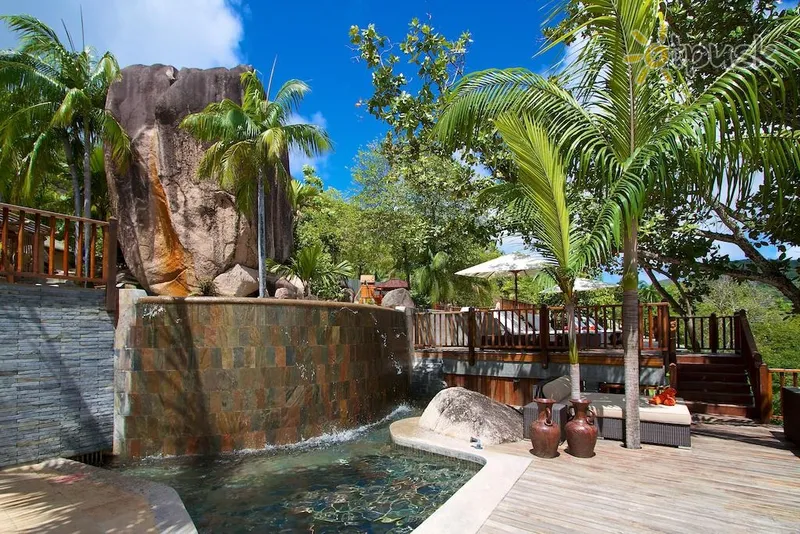 Фото отеля Valmer Resort 3* о. Маэ Сейшельские о-ва экстерьер и бассейны