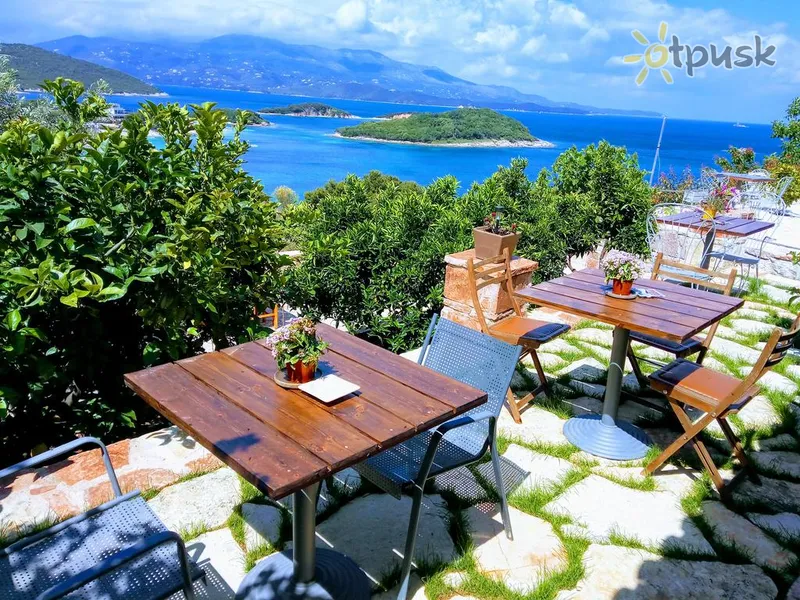 Фото отеля John'S Guesthouse 3* Ksamilas Albanija barai ir restoranai