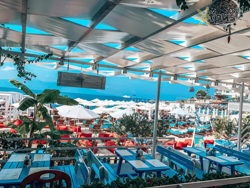 Фото отеля Dream Hotel 3* Саранда Албанія пляж