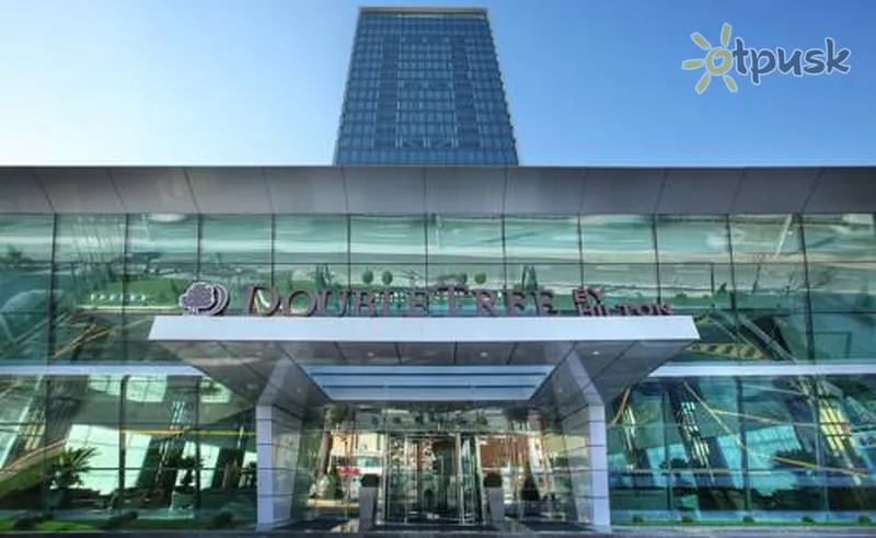 Фото отеля Doubletree by Hilton Istanbul Avcilar 5* Stambula Turcija ārpuse un baseini