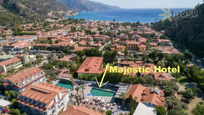 Фото отеля Majestic Hotel 3* Фетхіє Туреччина екстер'єр та басейни