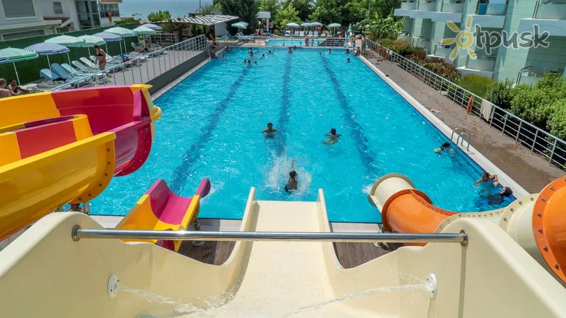 Фото отеля Grand Belish Resort & Spa 5* Кушадаси Туреччина аквапарк, гірки