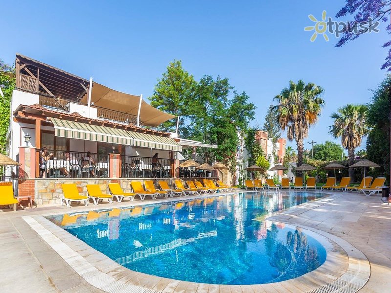 Фото отеля Kriss Hotel 3* Бодрум Турция экстерьер и бассейны