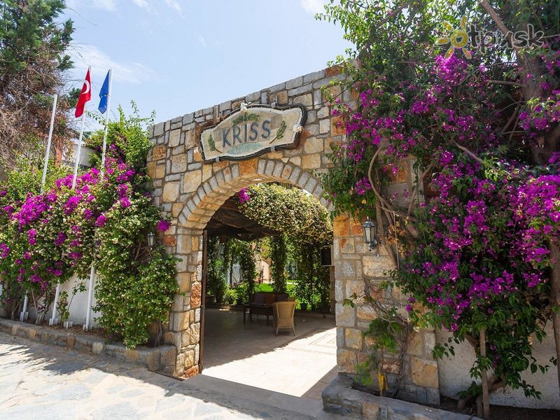 Фото отеля Kriss Hotel 3* Бодрум Турция экстерьер и бассейны