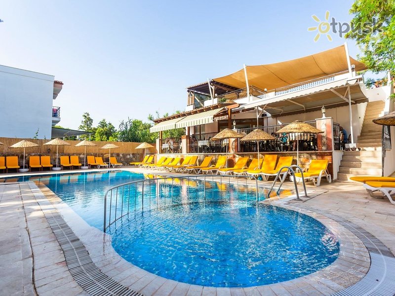 Фото отеля Kriss Hotel 3* Бодрум Турция экстерьер и бассейны