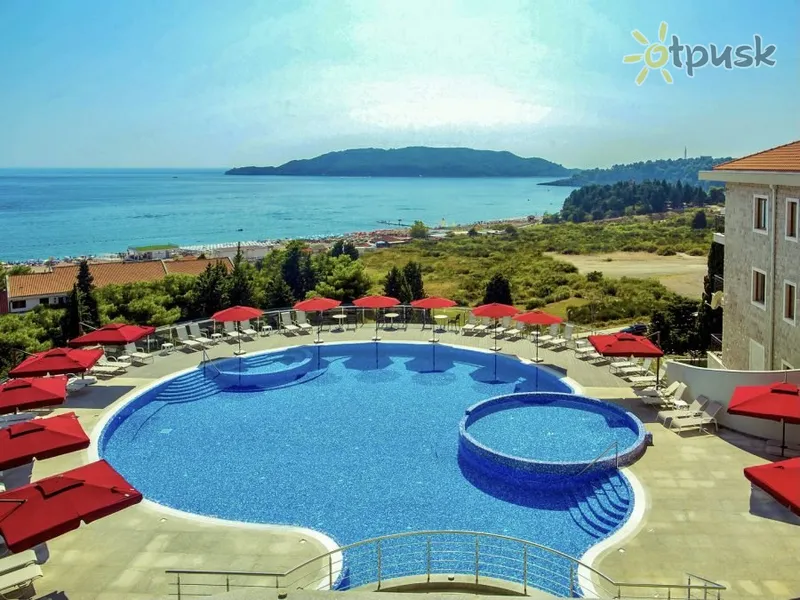 Фото отеля Allende Villa 4* Becici Juodkalnija išorė ir baseinai