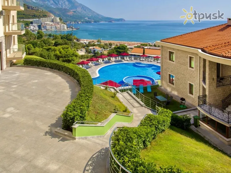 Фото отеля Allende Villa 4* Becici Juodkalnija išorė ir baseinai