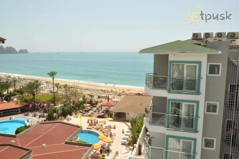 Фото отеля Sunprime Alanya Beach Hotel 4* Аланія Туреччина екстер'єр та басейни