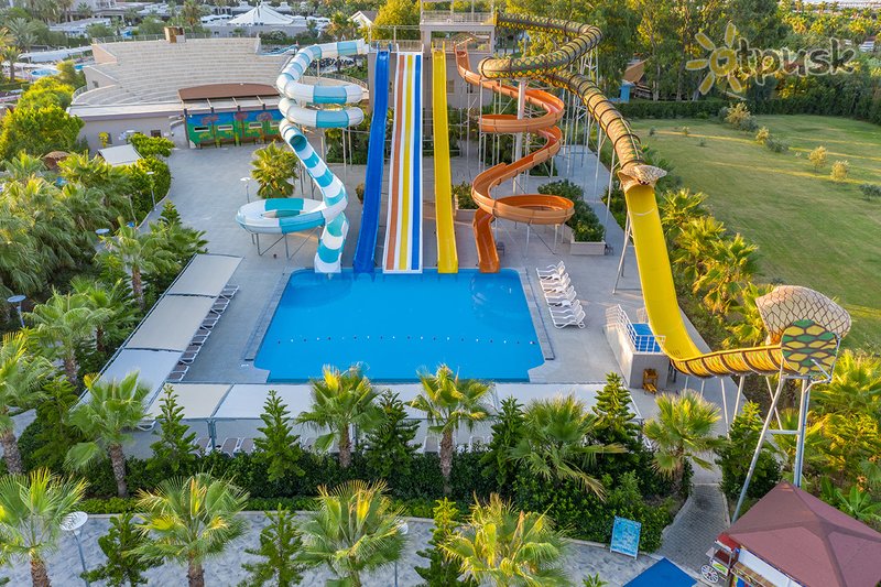 Фото отеля Sunmelia Beach Resort Hotel & SPA 5* Сиде Турция аквапарк, горки