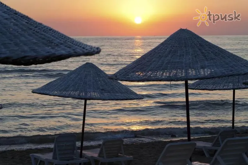 Фото отеля Sunday Beach Hotel 3* Кушадасы Турция пляж
