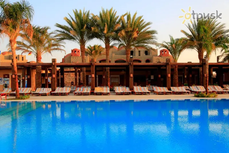Фото отеля Labranda Gemma Premium Resort 5* Марса Алам Єгипет екстер'єр та басейни
