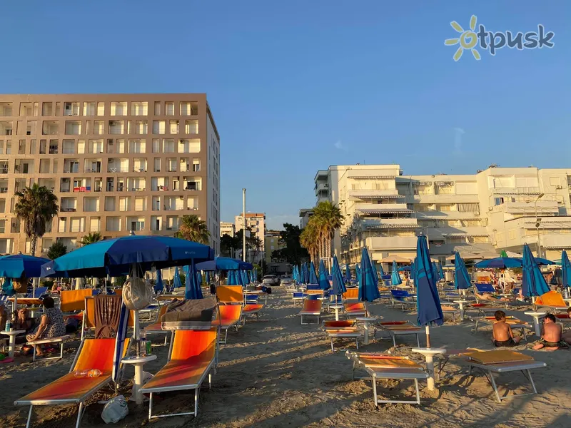 Фото отеля La Onda 4* Дуррес Албания пляж