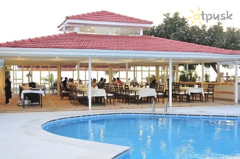 Фото отеля Makri Beach Hotel 3* Fethiye Turkija išorė ir baseinai