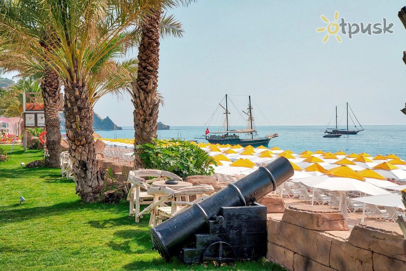Фото отеля Pirate's Beach Club 5* Кемер Турция экстерьер и бассейны