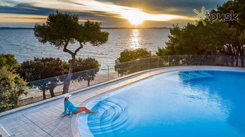Фото отеля Pinija Hotel 4* Zadara Horvātija ārpuse un baseini