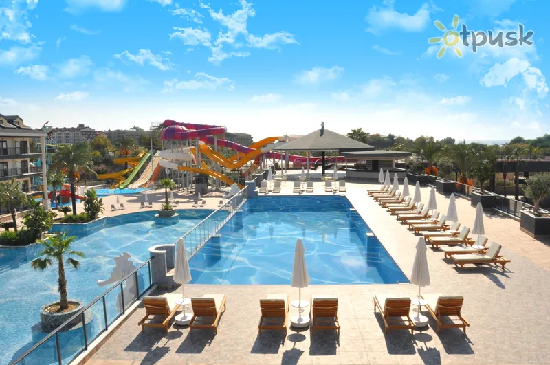 Фото отеля Dream World Palace 5* Šoninė Turkija išorė ir baseinai
