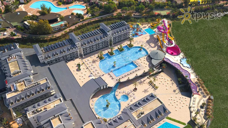 Фото отеля Dream World Palace 5* Šoninė Turkija išorė ir baseinai