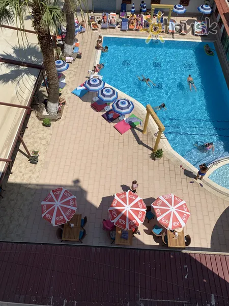 Фото отеля Dabaklar Hotel 4* Kusadasi Turcija ārpuse un baseini