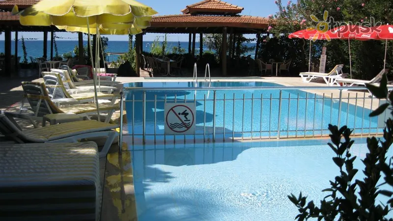 Фото отеля As Queen Beach Hotel 3* Sānu Turcija ārpuse un baseini