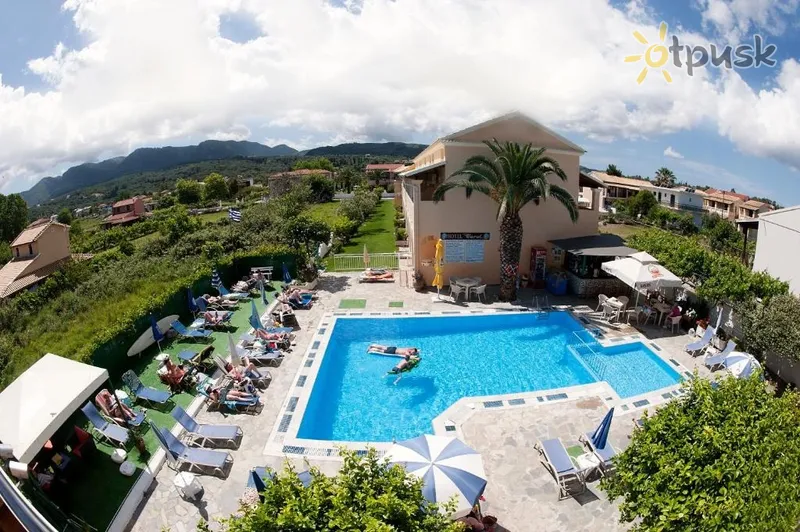 Фото отеля Coral Hotel 3* Korfu Graikija išorė ir baseinai