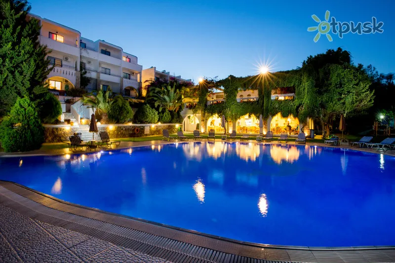 Фото отеля Ekaterini Hotel 3* Rodas Graikija išorė ir baseinai