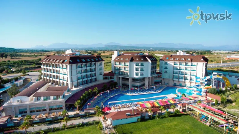 Фото отеля Ramada Resort by Wyndham Side 5* Sānu Turcija ārpuse un baseini