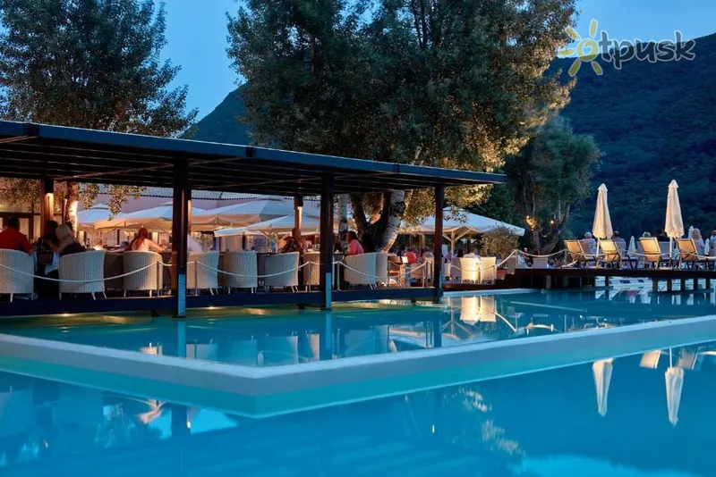Фото отеля Atlantica Grand Mediterraneo Resort 5* Korfu Graikija barai ir restoranai
