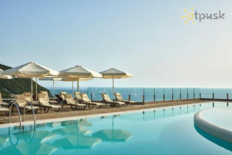 Фото отеля Atlantica Grand Mediterraneo Resort 5* Korfu Graikija išorė ir baseinai