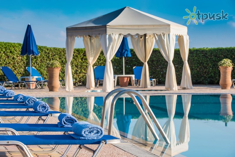 Фото отеля Matheo Villas & Suites Hotel 3* о. Крит – Ираклион Греция экстерьер и бассейны