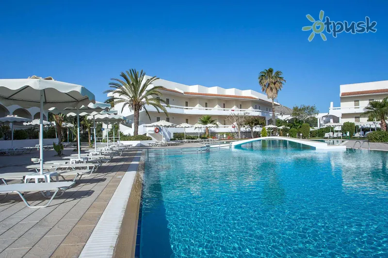 Фото отеля Niriides Hotel 4* Rodas Graikija išorė ir baseinai