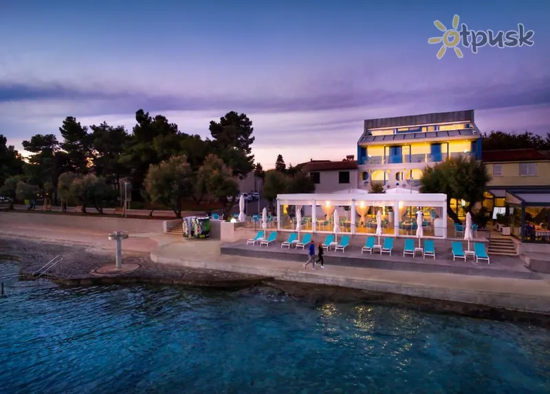 Фото отеля Rivalmare Boutique Hotel 4* Novigrad Horvātija pludmale