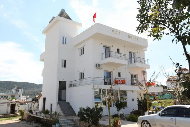 Фото отеля Dodaj Vila 3* Ксамил Албания экстерьер и бассейны
