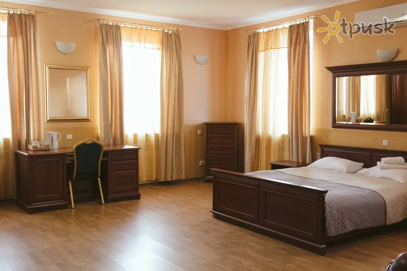 Фото отеля Корона 3* Borispiļa Ukraina istabas