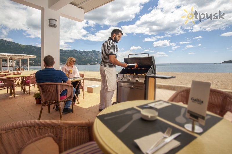 Фото отеля Montenegro Beach Resort 4* Бечичи Черногория бары и рестораны