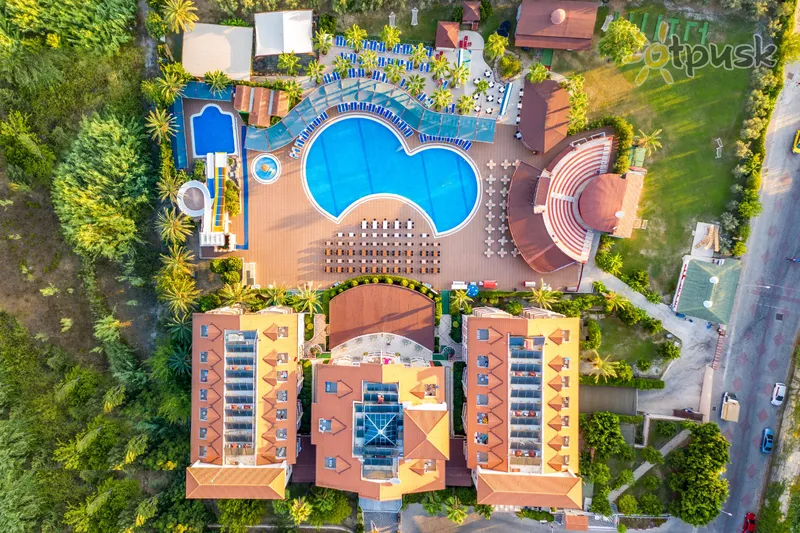 Фото отеля Fun&Sun Smart Hane Sun 5* Šoninė Turkija išorė ir baseinai