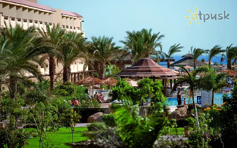 Фото отеля Amwaj Beach Club Abu Soma 4* Somos įlanka Egiptas išorė ir baseinai