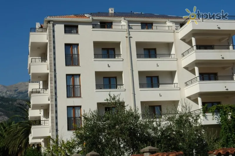 Фото отеля Butua Apartments 4* Будва Чорногорія екстер'єр та басейни