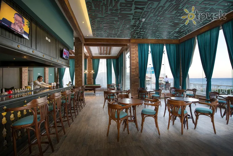 Фото отеля Sunrise Montemare Resort Grand Select 5* Šarm eš Šeiha Ēģipte bāri un restorāni