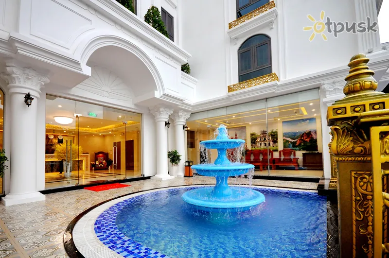 Фото отеля Crown Nguyen Hoang Hotel 4* Нячанг В'єтнам екстер'єр та басейни