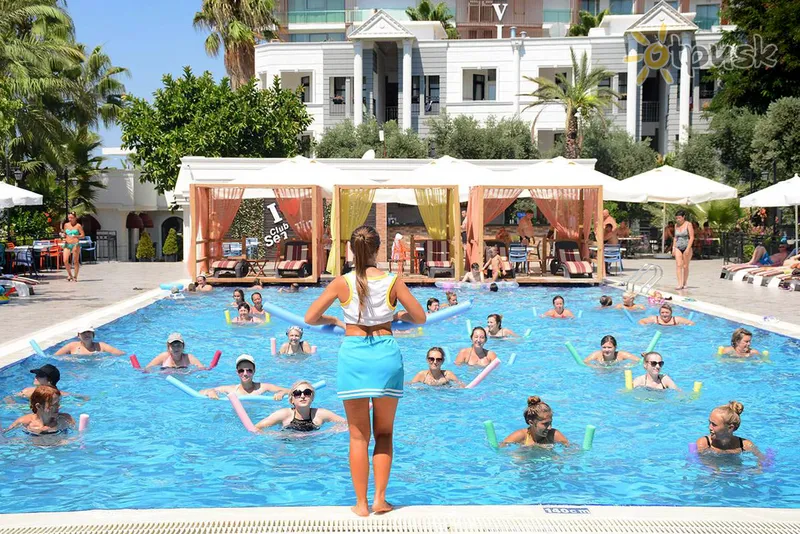 Фото отеля Club Sea Time 4* Alanija Turkija išorė ir baseinai