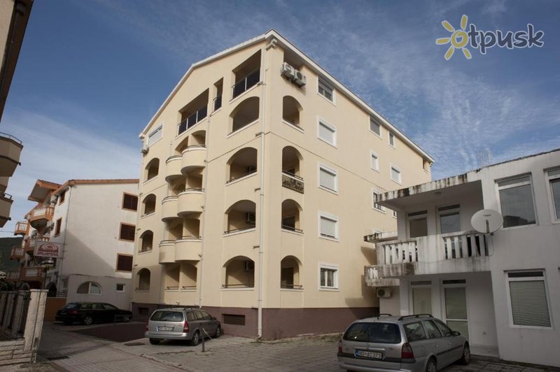 Фото отеля Jovan Apartments 4* Будва Черногория экстерьер и бассейны