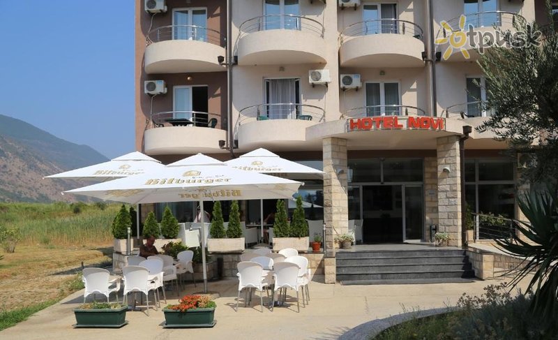 Фото отеля Novi Hotel 3* Герцег Нови Черногория экстерьер и бассейны