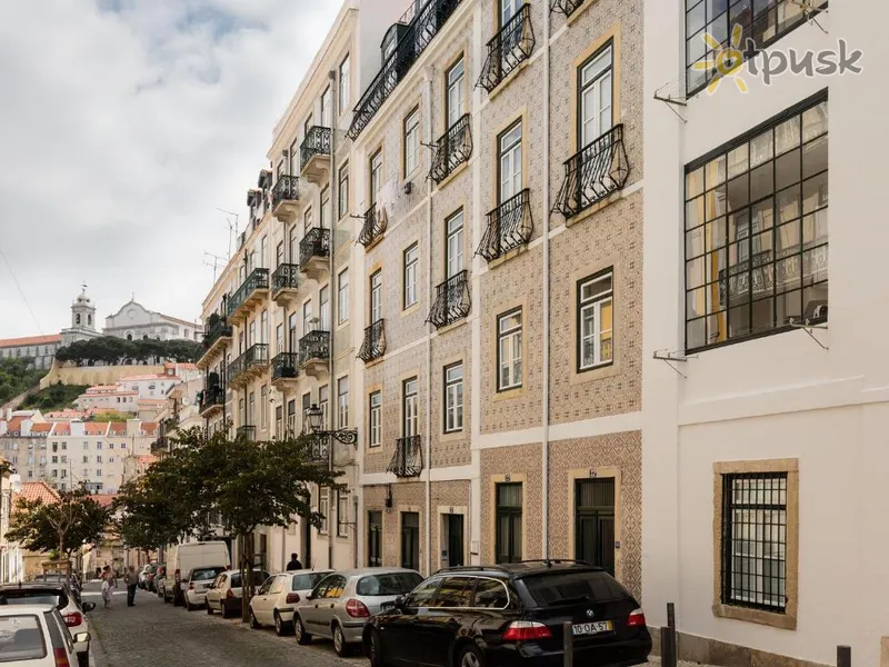 Фото отеля Lisbon Serviced Apartments Castelo de Sao Jorge 4* Лиссабон Португалия экстерьер и бассейны