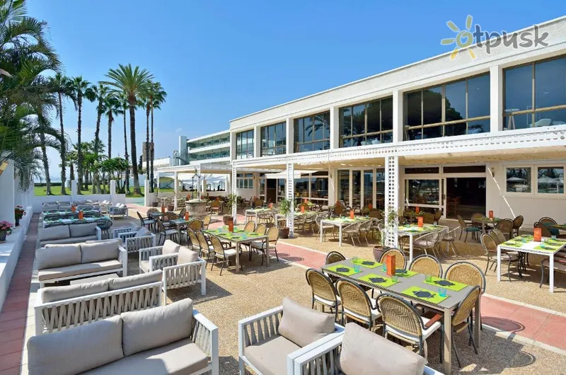 Фото отеля Sol Marbella Estepona Atalaya Park 4* Costa del Sol Spānija bāri un restorāni