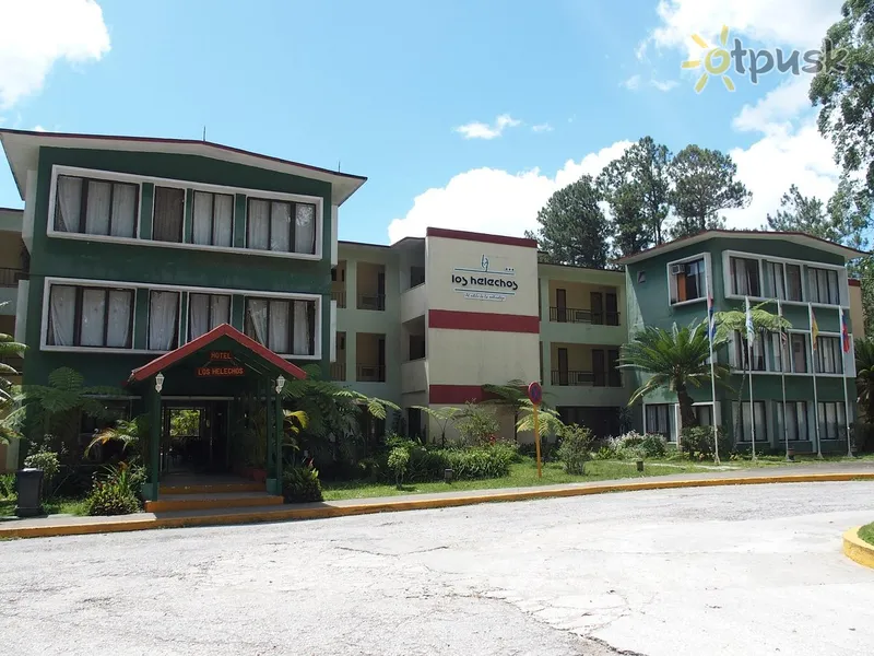 Фото отеля Villa Caburni 3* Тринидад Куба экстерьер и бассейны
