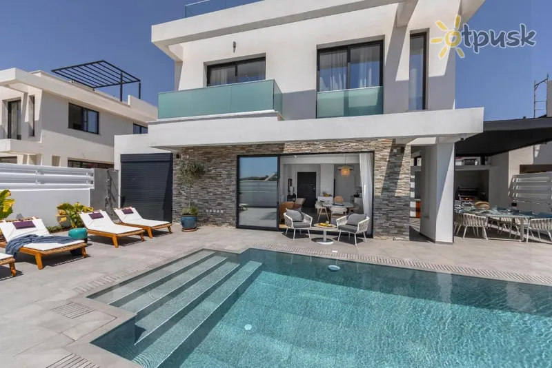 Фото отеля Louis Chris Le Mare Gold Villa 5* Protaras Kipra ārpuse un baseini