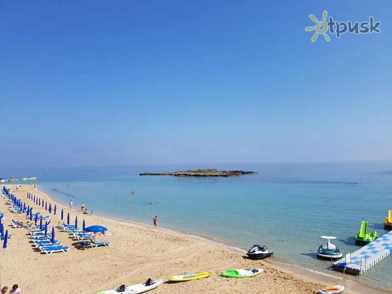 Фото отеля Capo Bay Villa 4* Протарас Кипр пляж