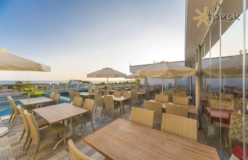 Фото отеля Catinsos Beach Garden Hotel 4* Алания Турция бары и рестораны