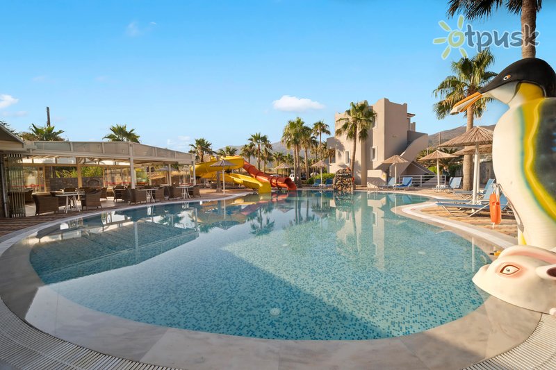Фото отеля Aeolos Beach Resort Hotel & Watersports 4* par. Krēta - Herakliona Grieķija ārpuse un baseini