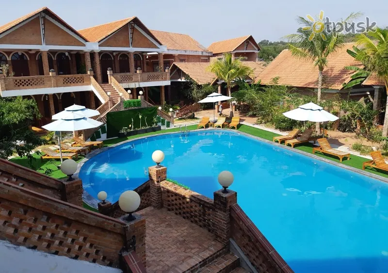 Фото отеля Red Resort 3* par. Phu Quoc Vjetnama ārpuse un baseini